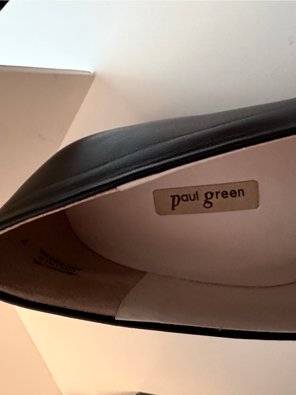 Paul Green Samona
Nappa Leather Black Pump 9.5 - Picture 8 of 12